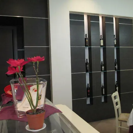 Elisir לינה וארוחת בוקר 4*