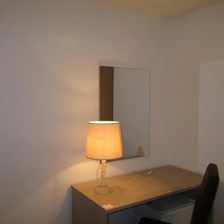 Alojamento de Acomodação e Pequeno-almoço Elisir